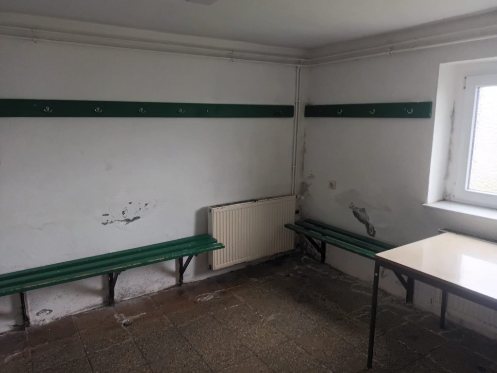Umkleidekabine Sporthalle Raschau.